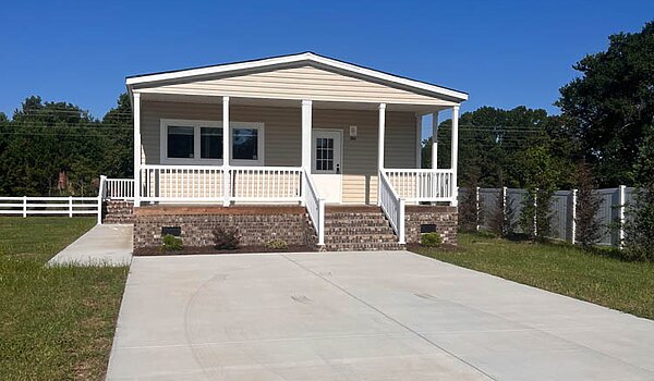 884 Yaupon Ct SW, Calabash, NC 28467 / Raven H-2483N-PS Exterior 83024
