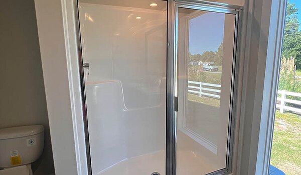 880 Yaupon Ct SW, Calabash, NC 28467 / Ranger The Classic 56D Bathroom 83035