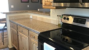 USED HOME / Cedar Canyon 2055 Kitchen 50959