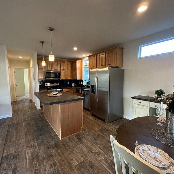 Evergreen / EV24342E Interior 85804