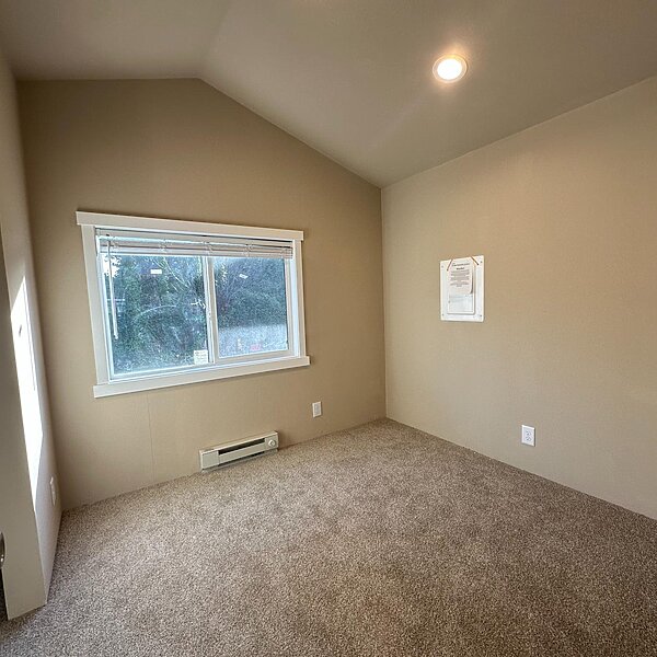 Cascadia Value / DU12321T Interior 85781