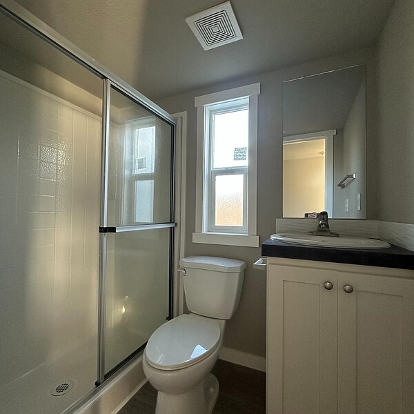 Cascadia Value / Special Edition 12351X Interior 85772