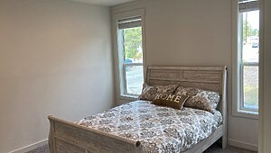 Genesis / 9921AJ Interior 81488