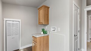 400 Series / The Santiam N4P60S14 Interior 85509