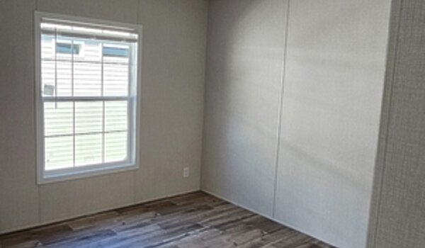 The Jordan / 28564T Interior 86976