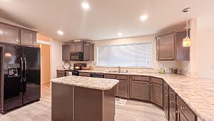 Cedar Canyon / LS 2020-1C Kitchen 74474