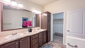 Cedar Canyon / LS 2020-1C Bathroom 74490