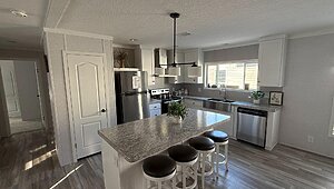 The Summit / 28483A Interior 85551