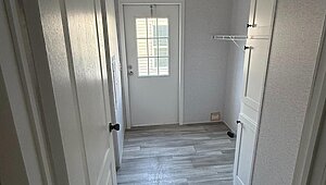 The Summit / 28483A Interior 85558