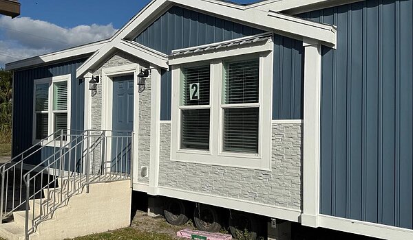 ON CLEARANCE / Kash EL28563A Interior 85760