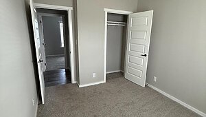 ON CLEARANCE / Kash EL28563A Interior 85756