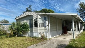 Oak Springs Mobile Home Community / 6 Seminole St Exterior 30555