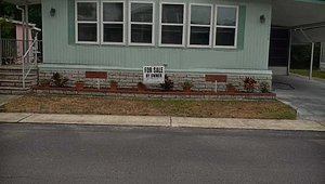 Club Wildwood / 7606 Sesame Street Exterior 31431