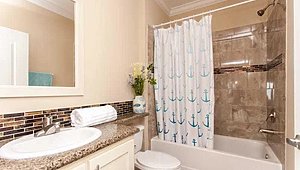 Water Oak Country Club / 612 Nicklaus Court Bathroom 31996