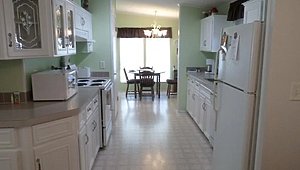 The Hamptons Golf and Country Club / 802 Petunia Way Kitchen 33477