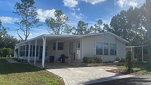 Whispering Pines Manufactured Home Community / 1723 Conifer Ave Exterior 33324