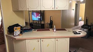 Whispering Pines Manufactured Home Community / 1708 Conifer Ave Kitchen 33993