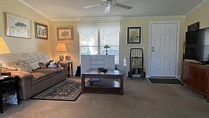 Southport Springs Golf and Country Club / 3911 Buttercup Dr Interior 34250