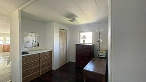 Kissimmee Gardens / 2533 Prairie Drive Bedroom 34880