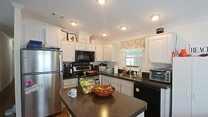Whispering Pines Largo / 7501 142nd Ave. N. Lot 507 Kitchen 43397