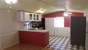 Bass Capital Adult Mobile Home Park / 2809 S. Us Hwy 17, Lot C5 Kitchen 45104