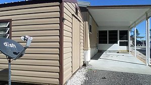 Bass Capital Adult Mobile Home Park / 2809 S. Us Hwy 17, Lot C5 Exterior 45112