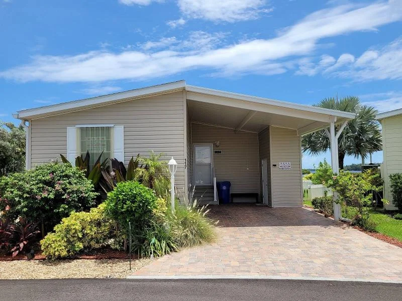 Fairlane Harbor 117 East Harbor Drive For Sale by Four Star Homes