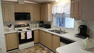 Forest View / 9058 W Doubletree Court Kitchen 45701