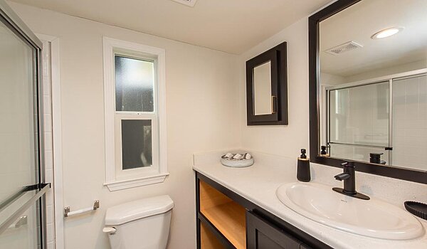 The / Townsend Interior 86800