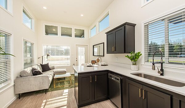 The / Townsend Interior 86793