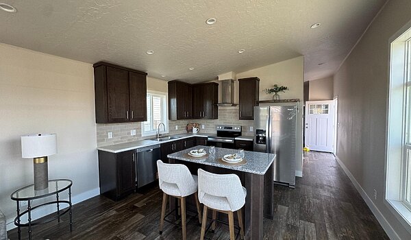 The / Evergreen Interior 86841