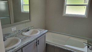 SOLD / The Frenchman 1676-H-32003 Bathroom 59201