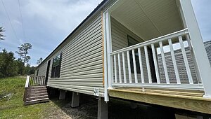 Clayton Park Model / The Lakeview Exterior 87375