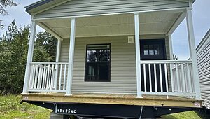 Clayton Park Model / The Lakeview Exterior 87376