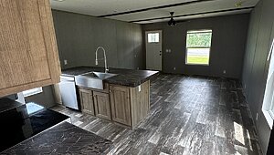 Clayton Park Model / The Lakeview Interior 87379