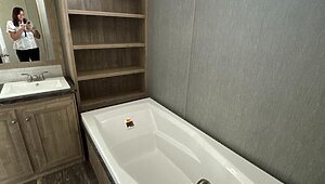 Clayton Park Model / The Lakeview Interior 87382