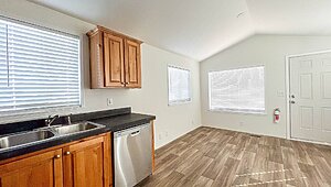 Cascadia Value / DU12321T Interior 84422