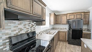 Emerald Doublewide / EM28603A Kitchen 74194