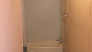 Rental / #201 Bathroom 8131