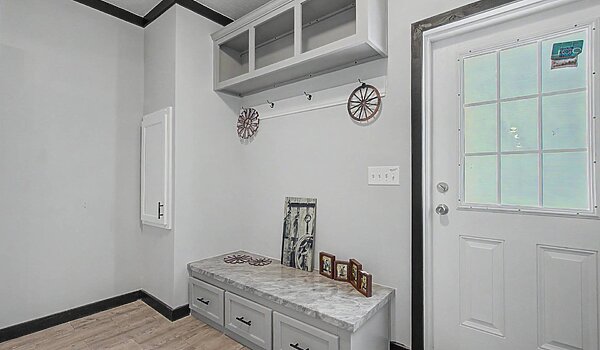 Timberline Elite / The Sunset TE32663E Interior 90422