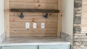 Essentials Series / The Brantley 621-68-3-32 No Category 81959