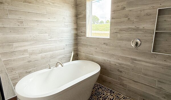 Prefab Series / The Lost Creek 1026-84-4-47 No Category 87001