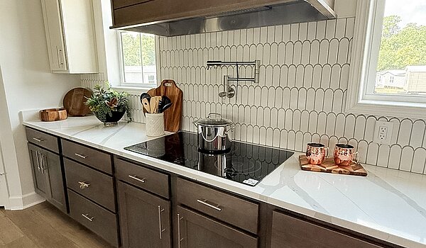 Prefab Series / The Lost Creek 1026-84-4-47 No Category 87005