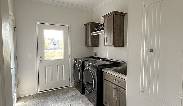 Prefab Series / The Lost Creek 1026-84-4-47 No Category 87012