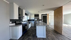 Pinnacle / 28704C Kitchen 76044