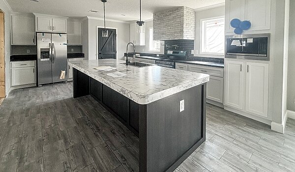 Lifestyle / Destiny Kitchen 82250