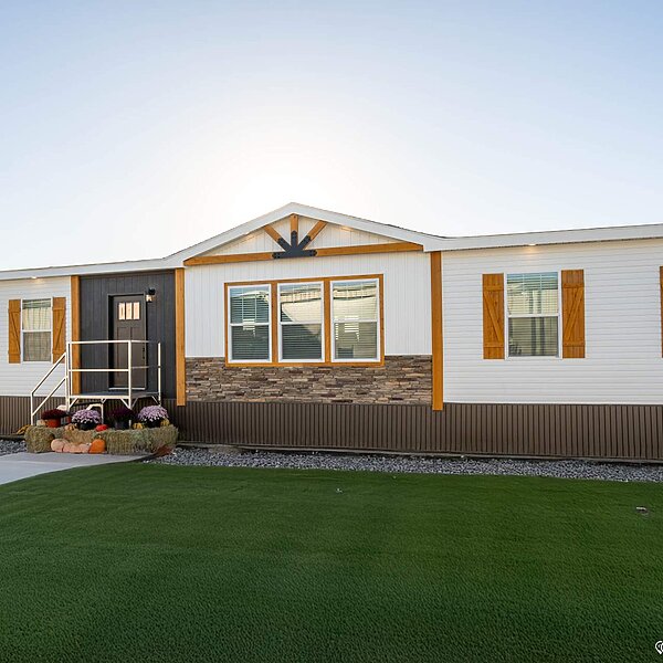 Creekside Series / The Patton Creek CS-3249 Exterior 84903