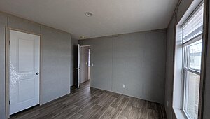 Berkshire / 14562P Interior 83637
