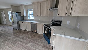 Country Manor / 16763M Interior 83642