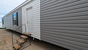Economy / 16763Z Exterior 83657